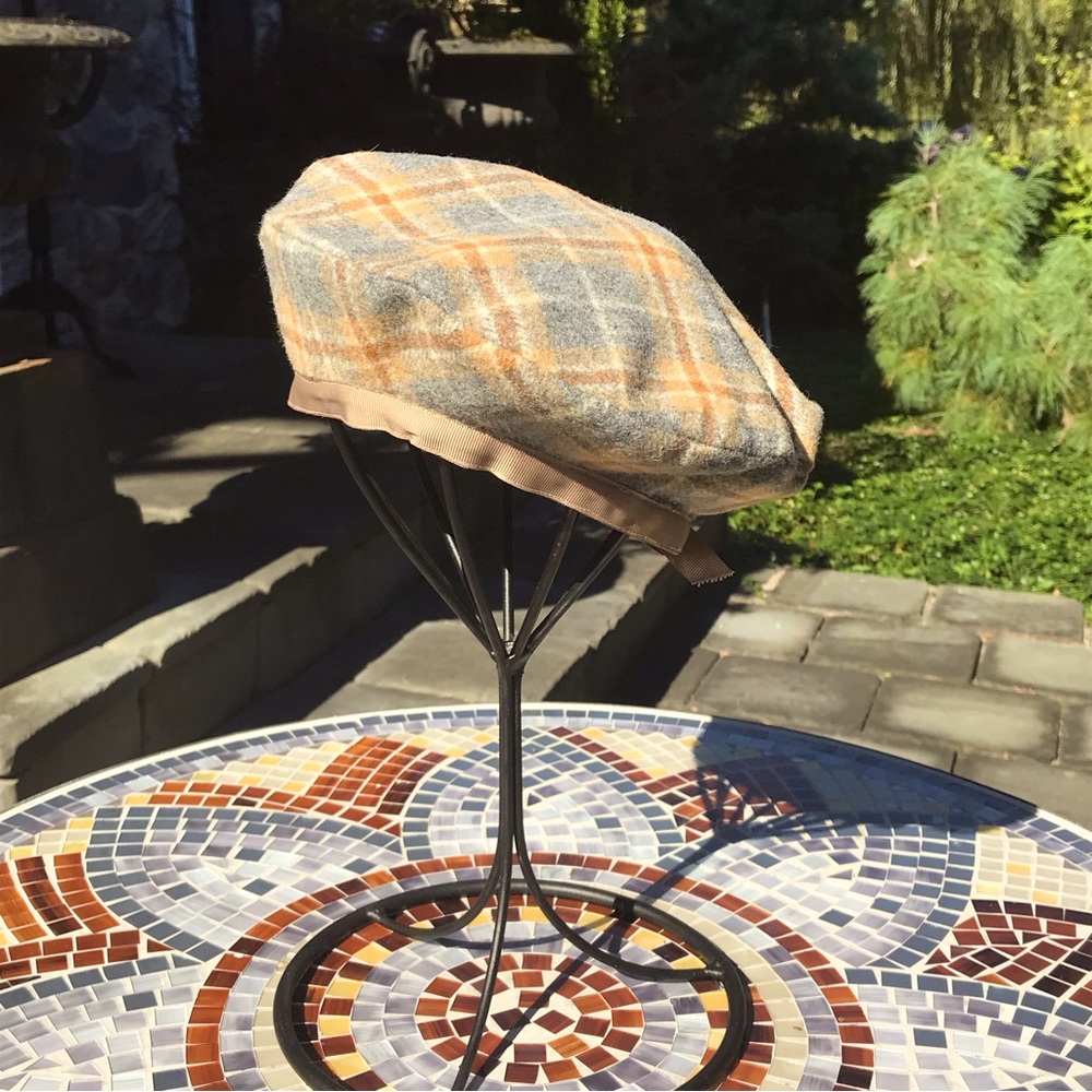 Plaid Tam